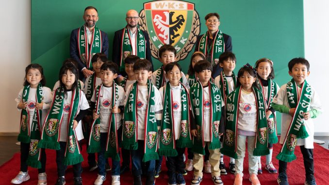 gra03482_1666683157_3157